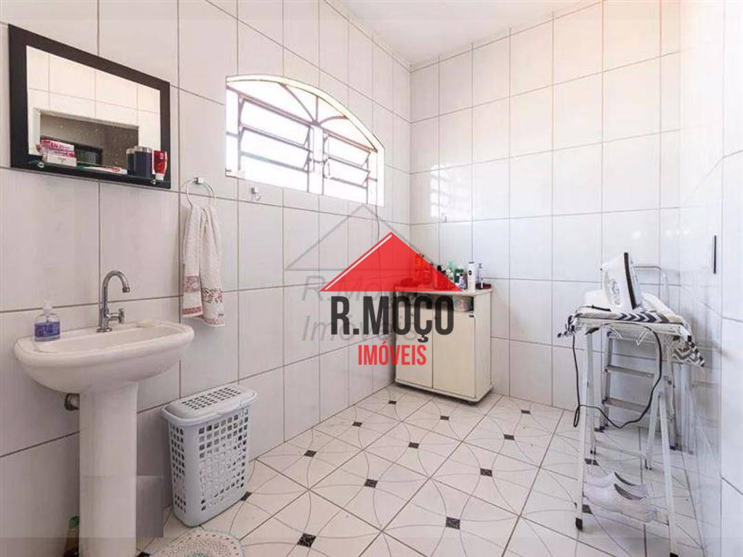 Sobrado à venda com 4 quartos, 120m² - Foto 19