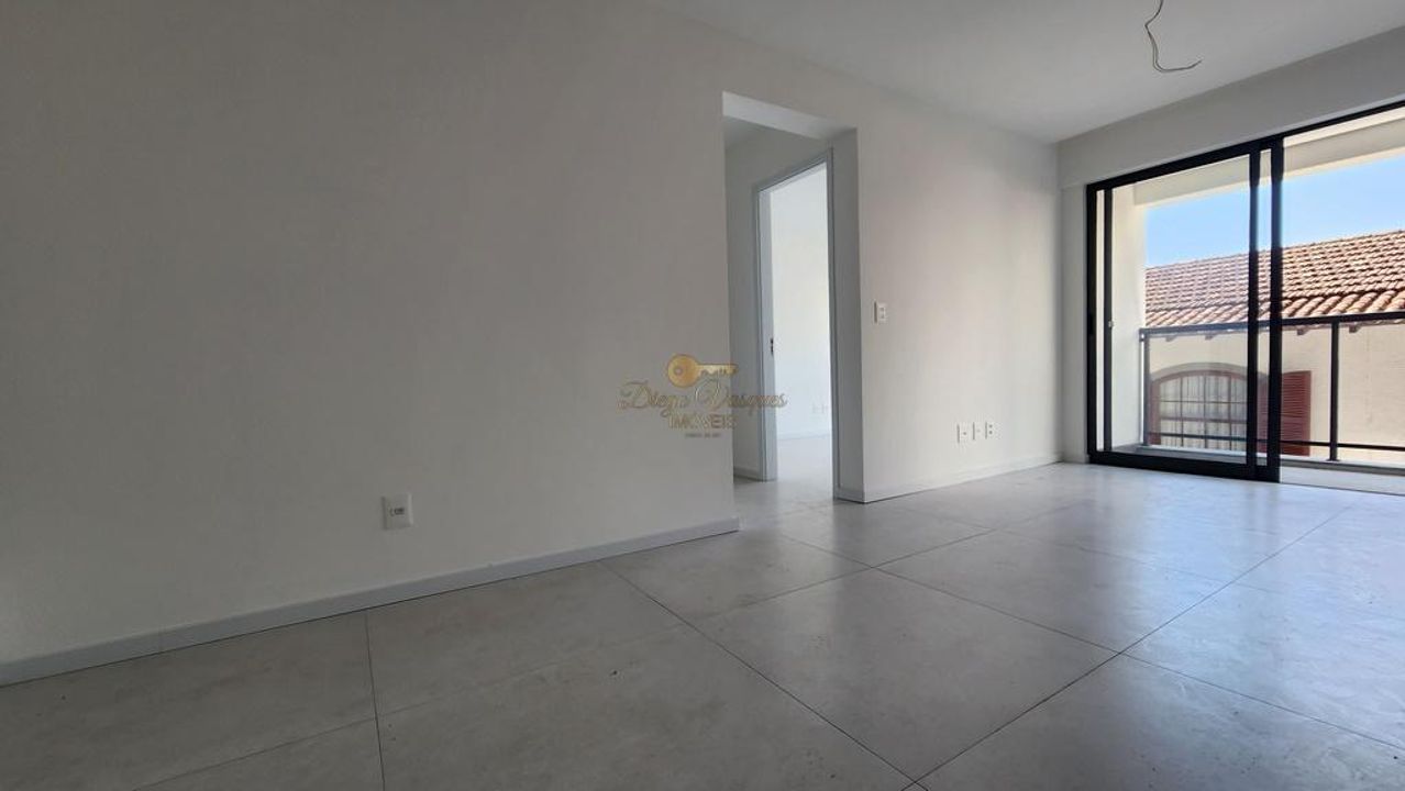 Apartamento à venda com 2 quartos, 67m² - Foto 1