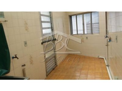 Casa à venda com 3 quartos, 250m² - Foto 9