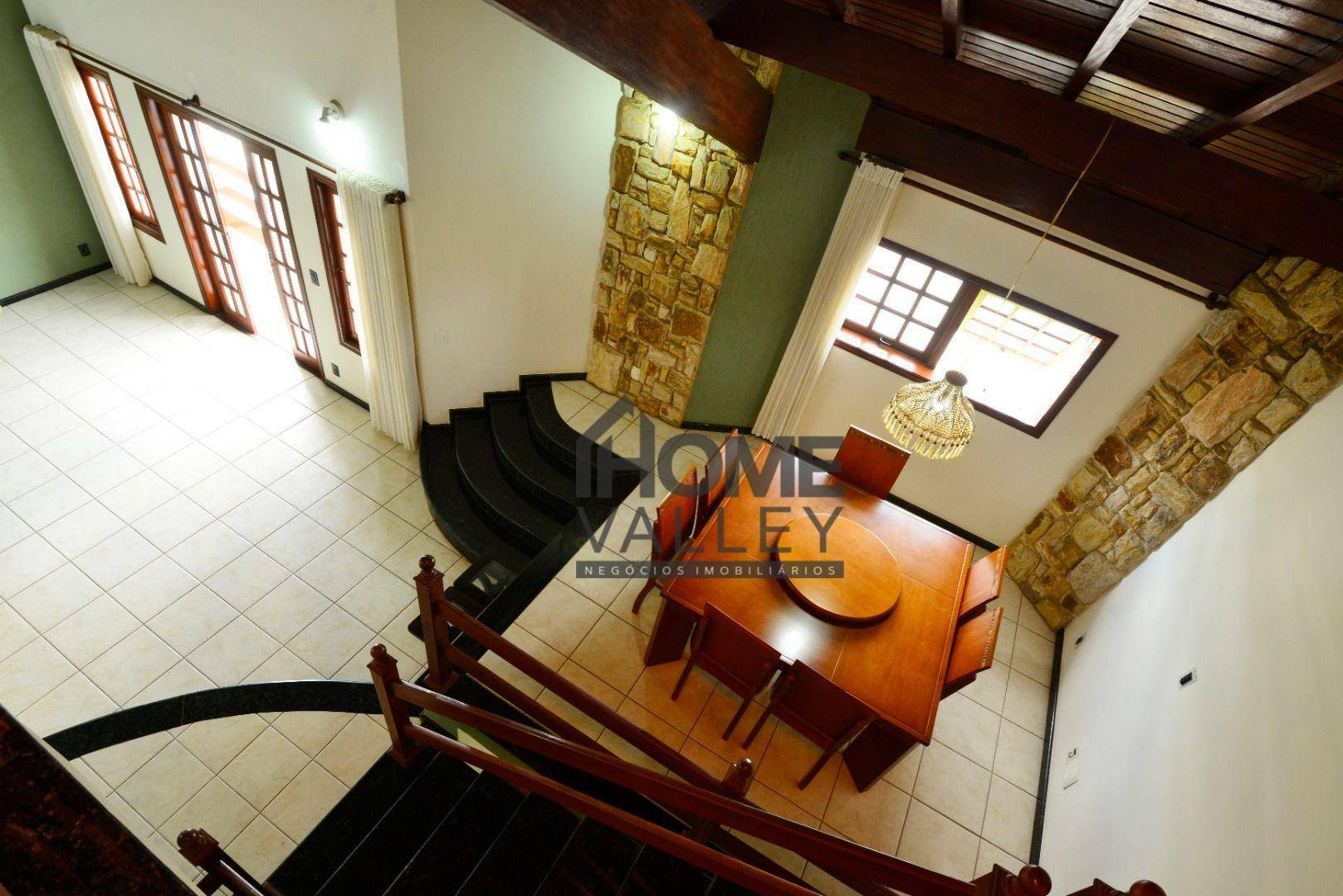 Casa de Condomínio à venda com 3 quartos, 260m² - Foto 25