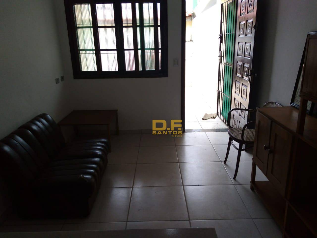 Casa à venda com 2 quartos, 47m² - Foto 2