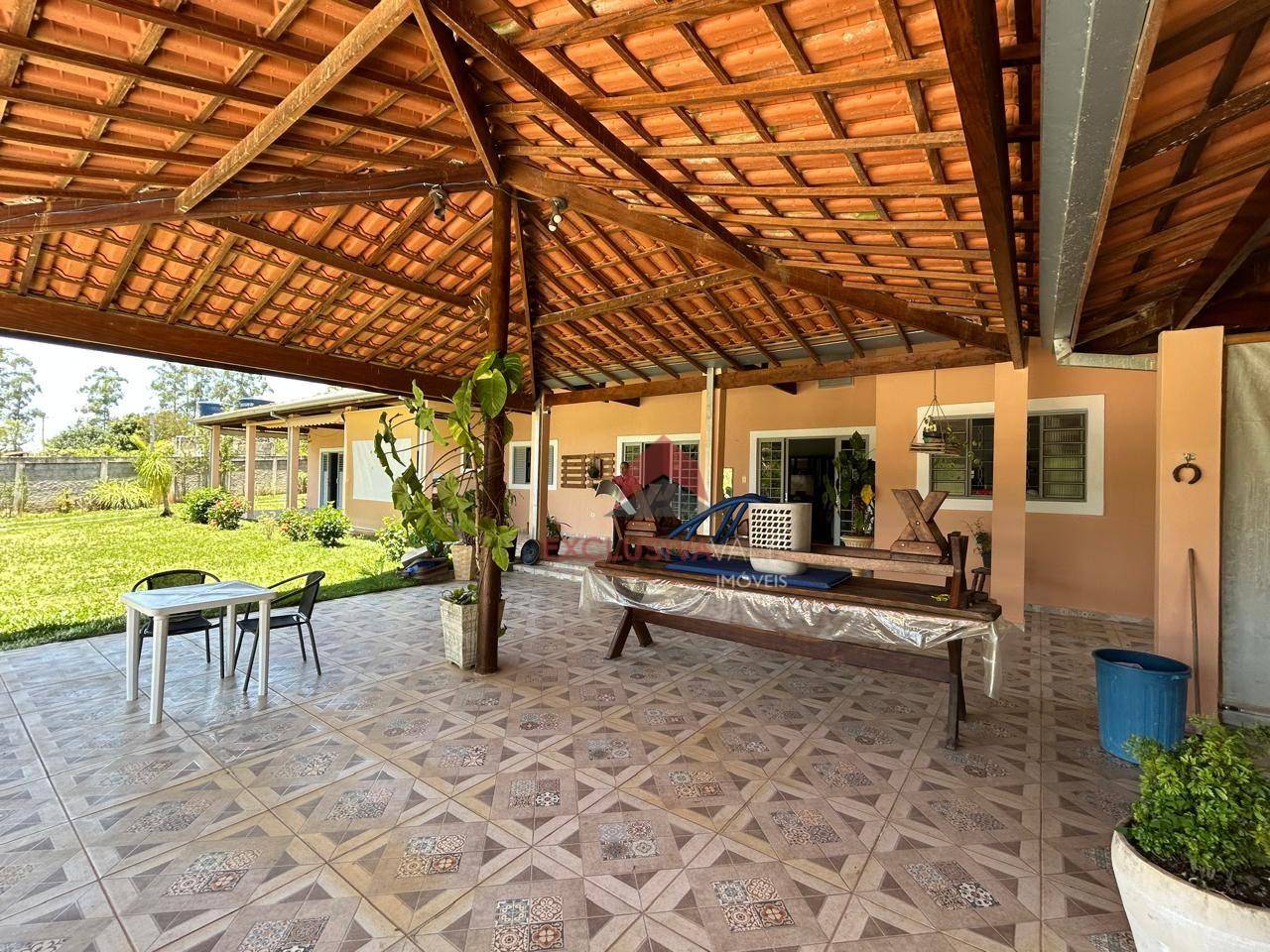 Sítio, 3 quartos, 5000 m² - Foto 1