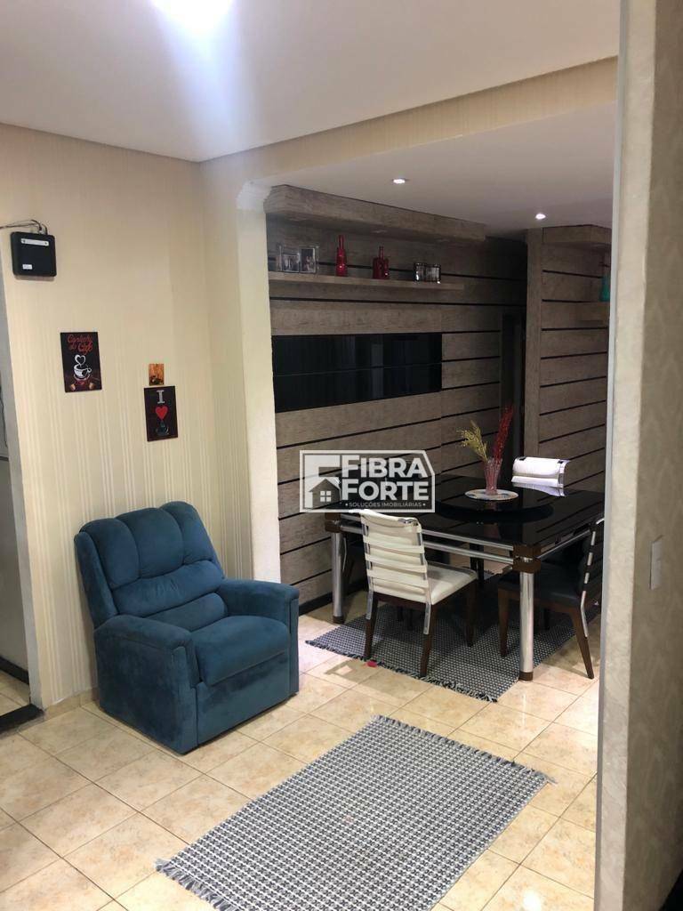 Casa à venda com 3 quartos, 76m² - Foto 3