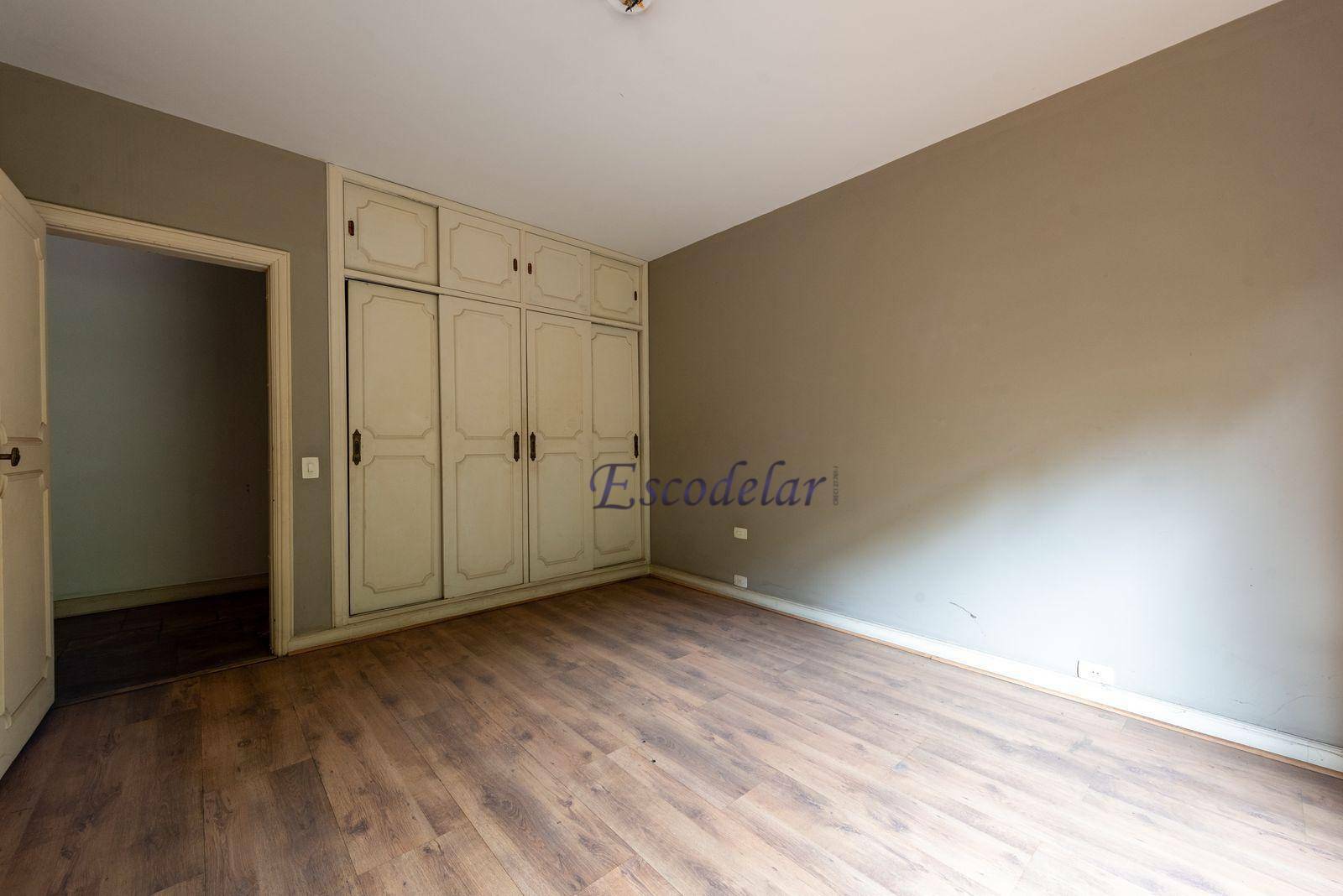 Casa à venda com 4 quartos, 400m² - Foto 23