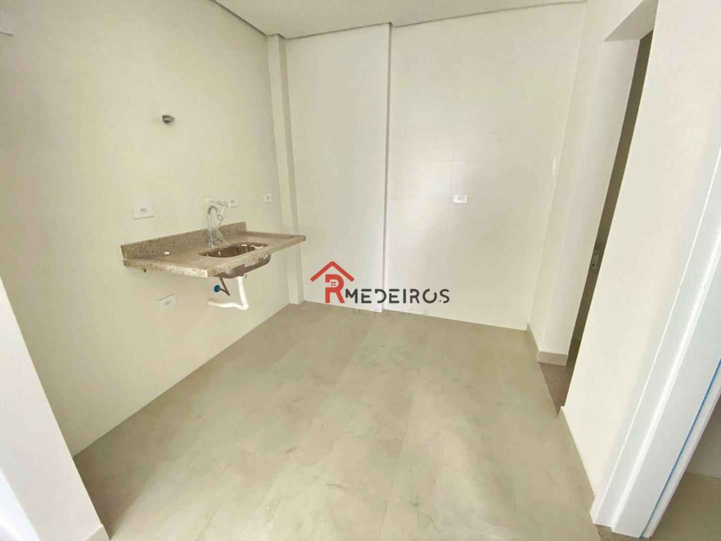 Apartamento à venda com 1 quarto, 40m² - Foto 9