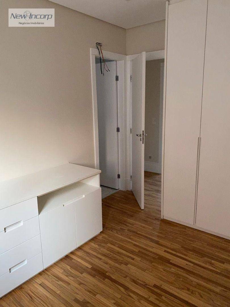 Apartamento à venda com 3 quartos, 155m² - Foto 18