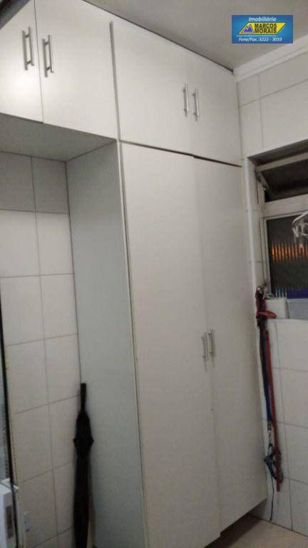 Apartamento à venda com 3 quartos, 93m² - Foto 11