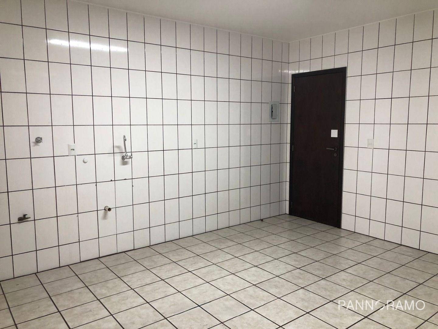 Apartamento para alugar com 2 quartos, 80m² - Foto 3