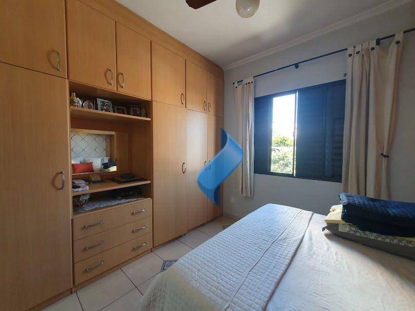 Apartamento à venda com 2 quartos, 74m² - Foto 13