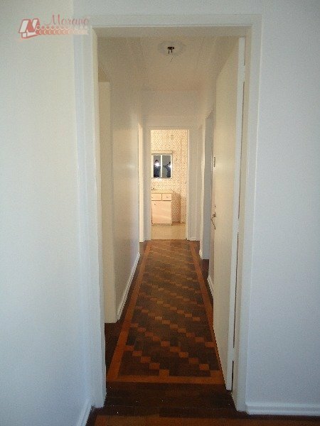 Apartamento à venda com 3 quartos, 107m² - Foto 9