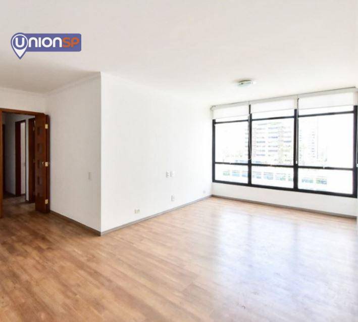 Apartamento à venda com 3 quartos, 107m² - Foto 1