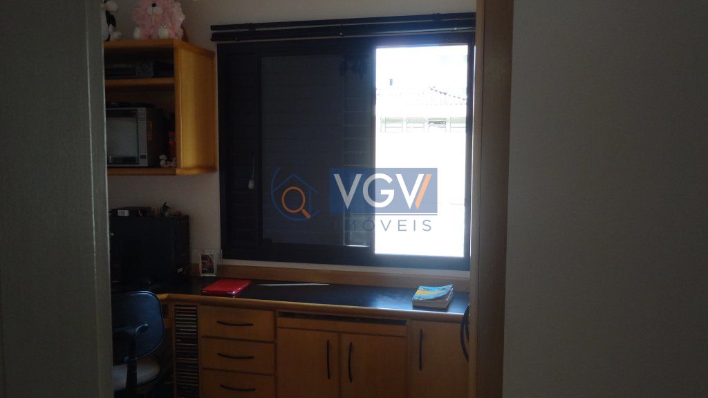 Apartamento à venda com 3 quartos, 90m² - Foto 15