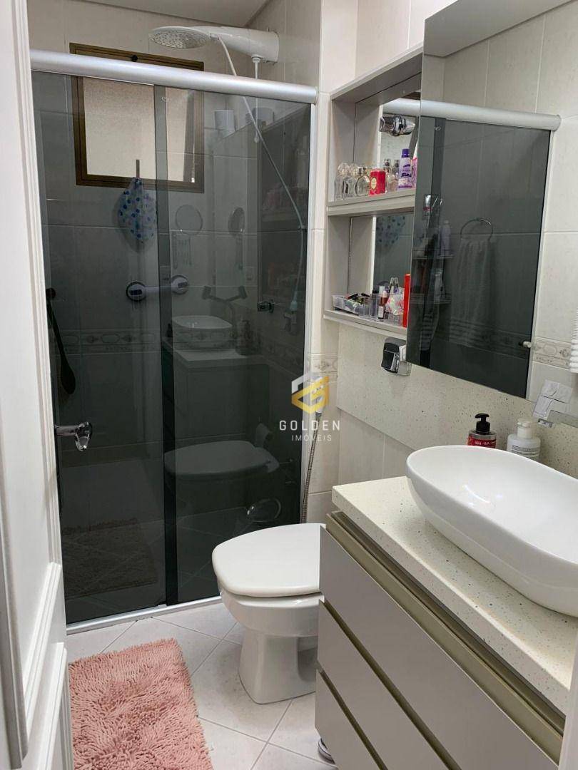 Apartamento à venda com 2 quartos, 96m² - Foto 10