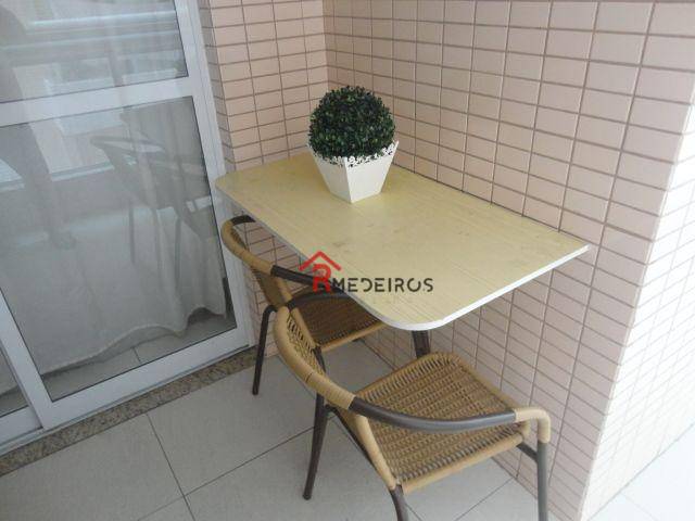 Apartamento à venda com 2 quartos, 74m² - Foto 9