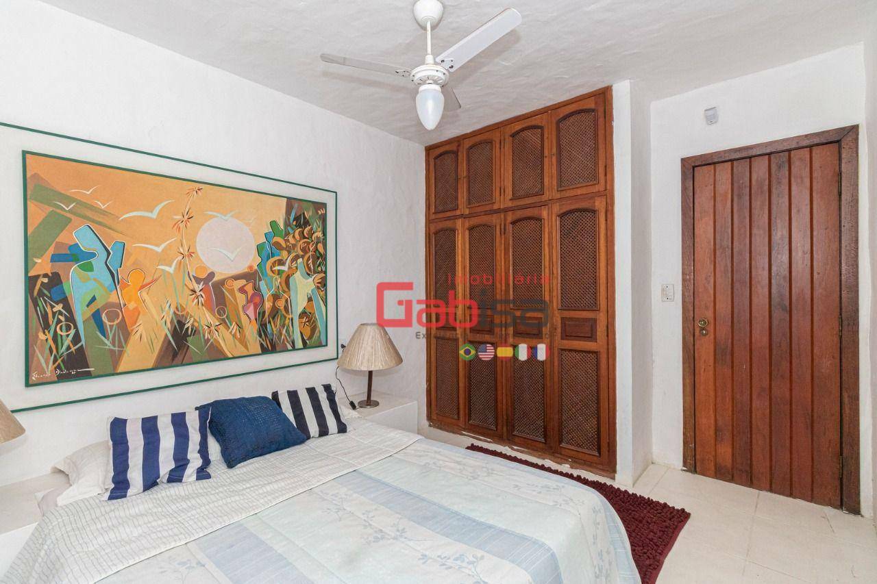 Casa à venda com 4 quartos, 250m² - Foto 7