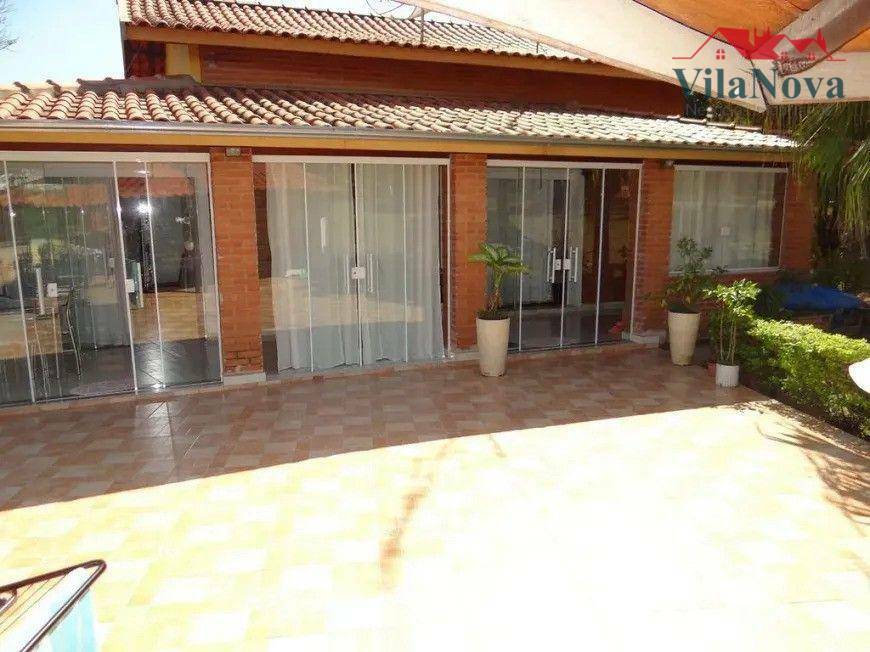 Chácara à venda com 3 quartos, 190m² - Foto 3