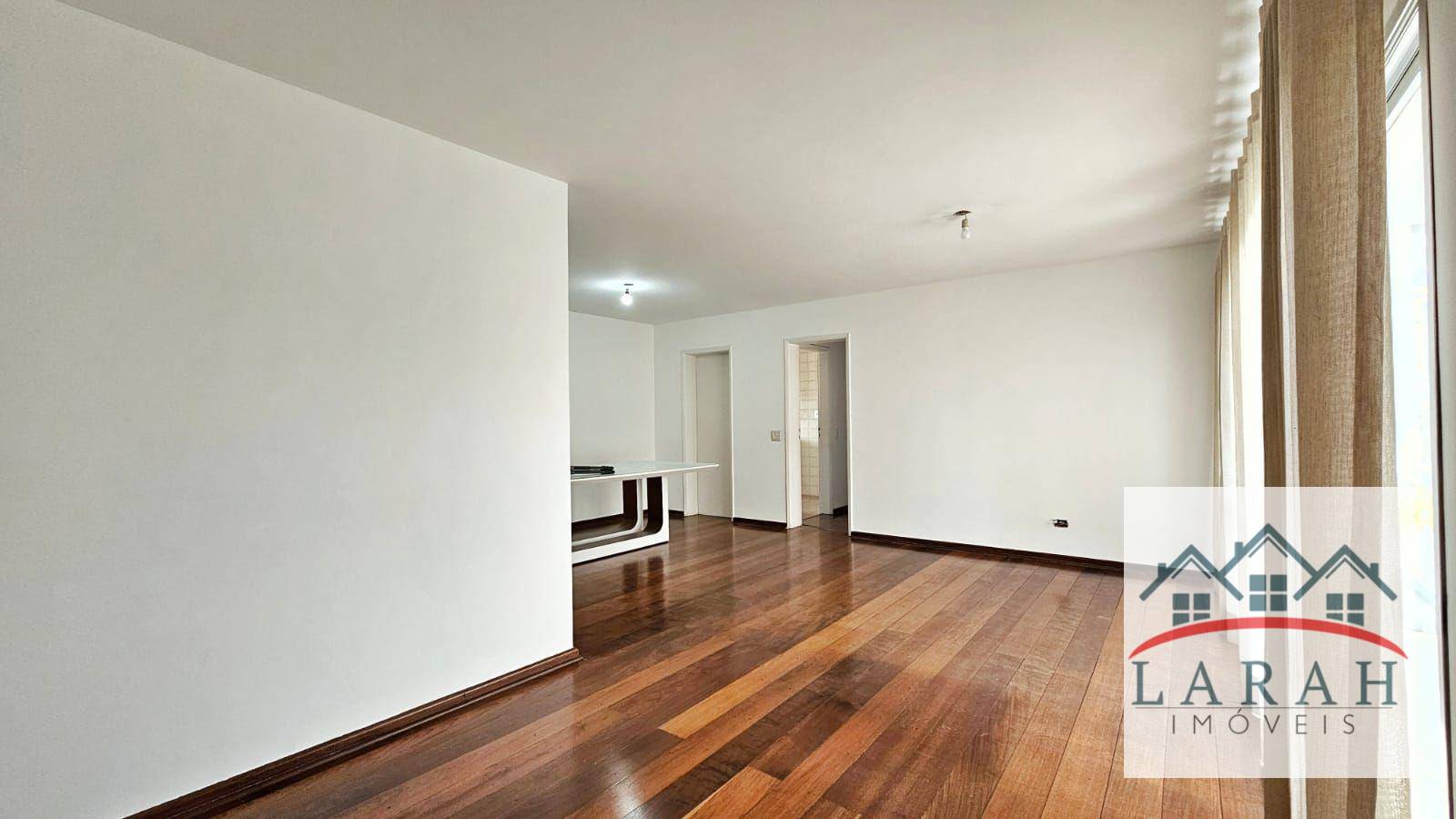 Apartamento à venda com 3 quartos, 122m² - Foto 1