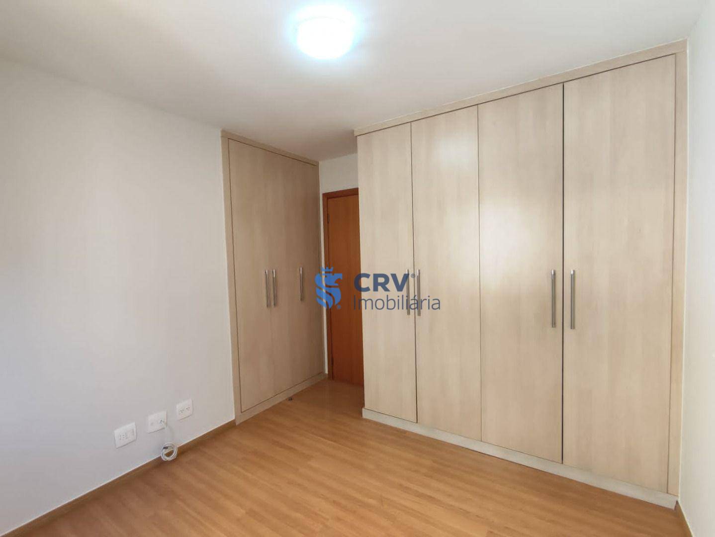 Apartamento para alugar com 3 quartos, 130m² - Foto 15