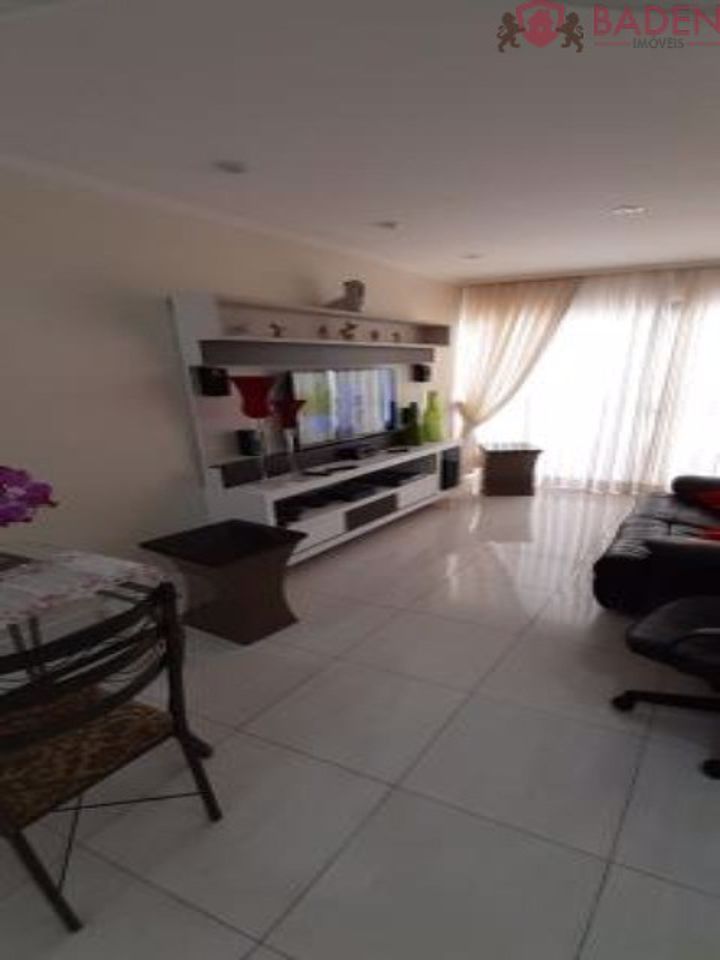 Apartamento à venda com 3 quartos, 140m² - Foto 8