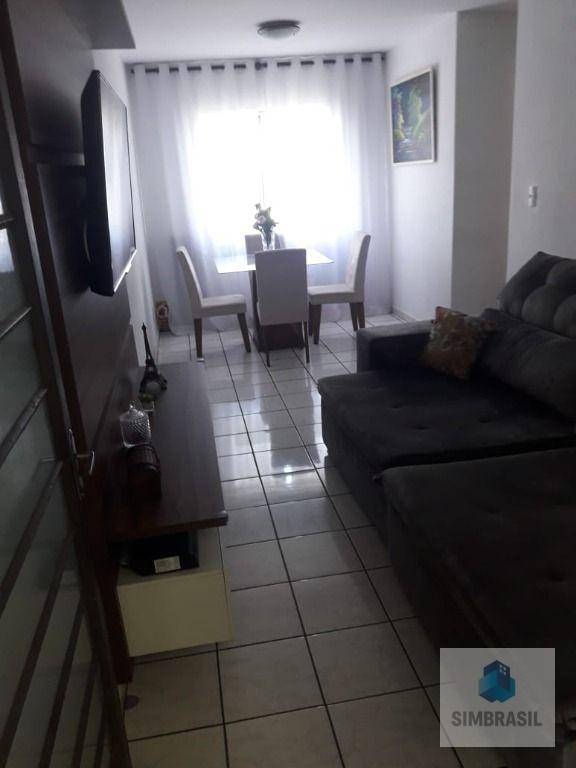 Apartamento à venda com 3 quartos, 70m² - Foto 3