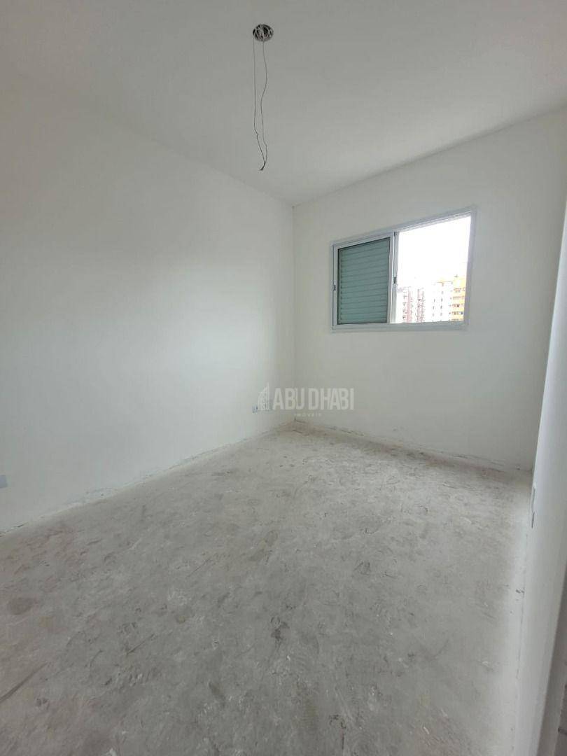 Apartamento à venda com 2 quartos, 70m² - Foto 17