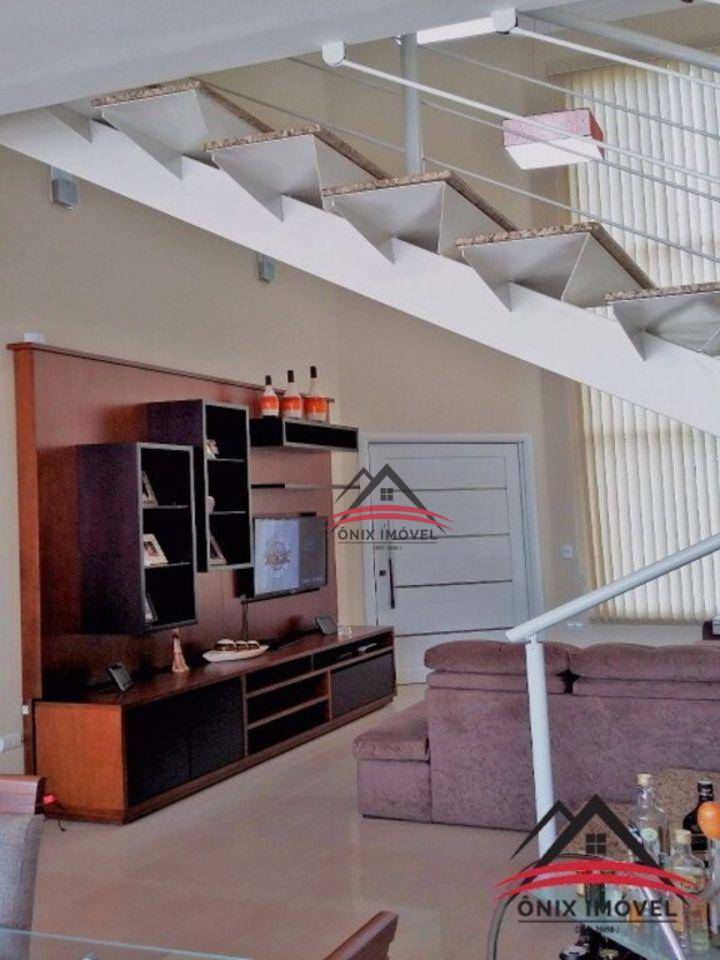 Casa de Condomínio à venda com 4 quartos, 210m² - Foto 8