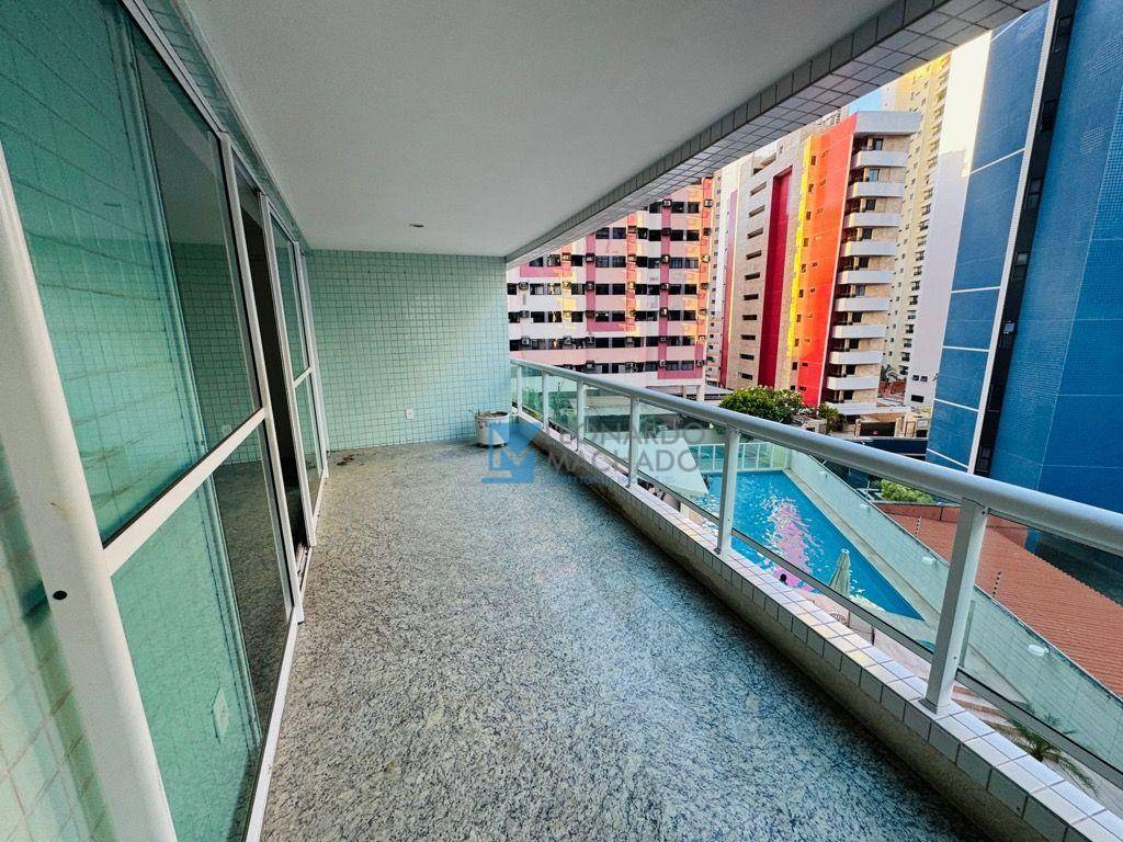 Apartamento, 3 quartos, 151 m² - Foto 2