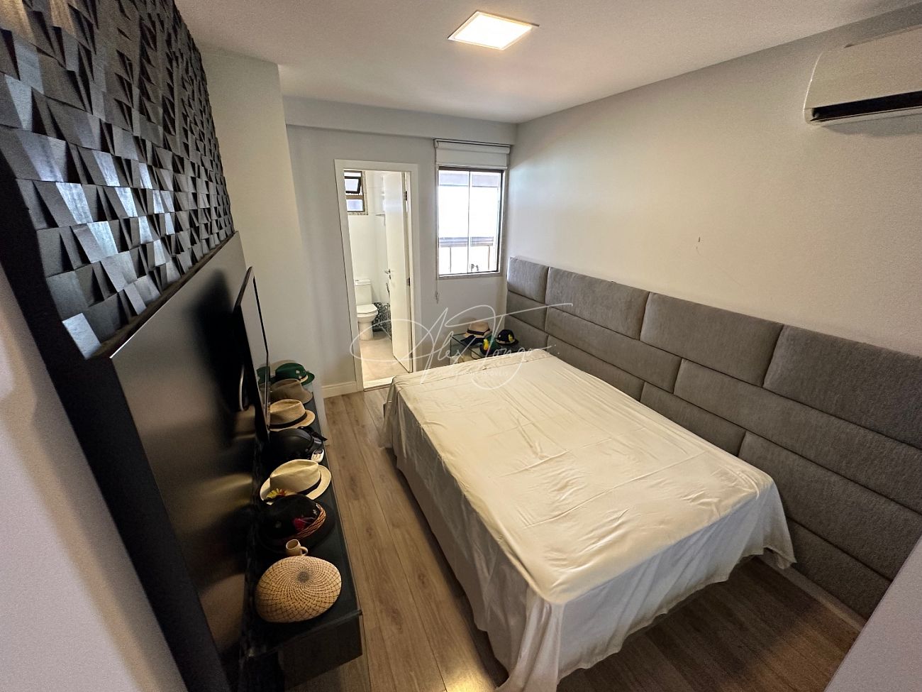 Apartamento à venda com 4 quartos, 273m² - Foto 10