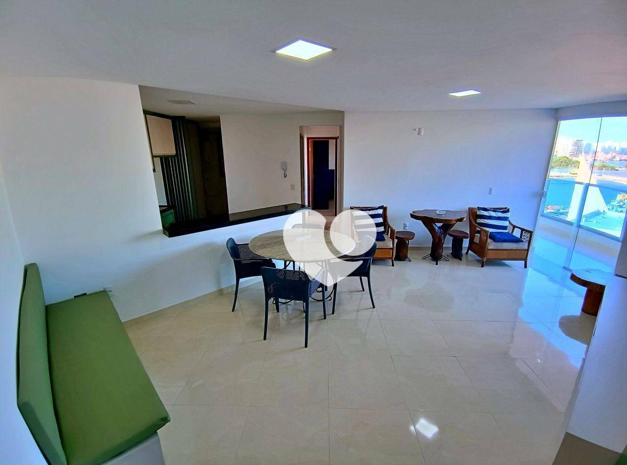 Apartamento à venda com 2 quartos, 76m² - Foto 2