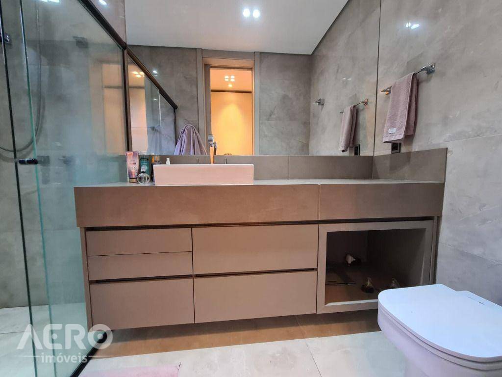 Casa à venda com 3 quartos, 600m² - Foto 25