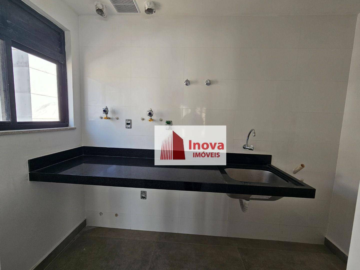 Apartamento à venda com 4 quartos, 170m² - Foto 13