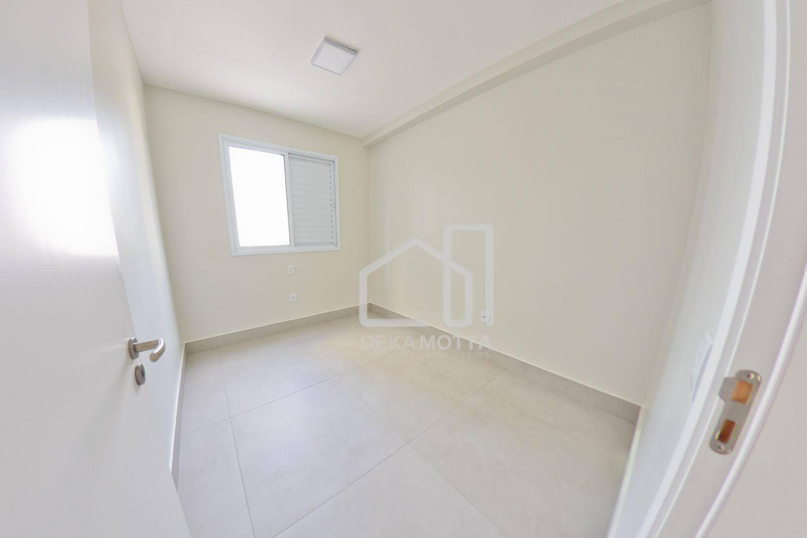 Apartamento à venda com 3 quartos, 92m² - Foto 2