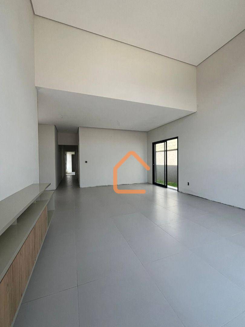 Casa à venda com 3 quartos, 160m² - Foto 6