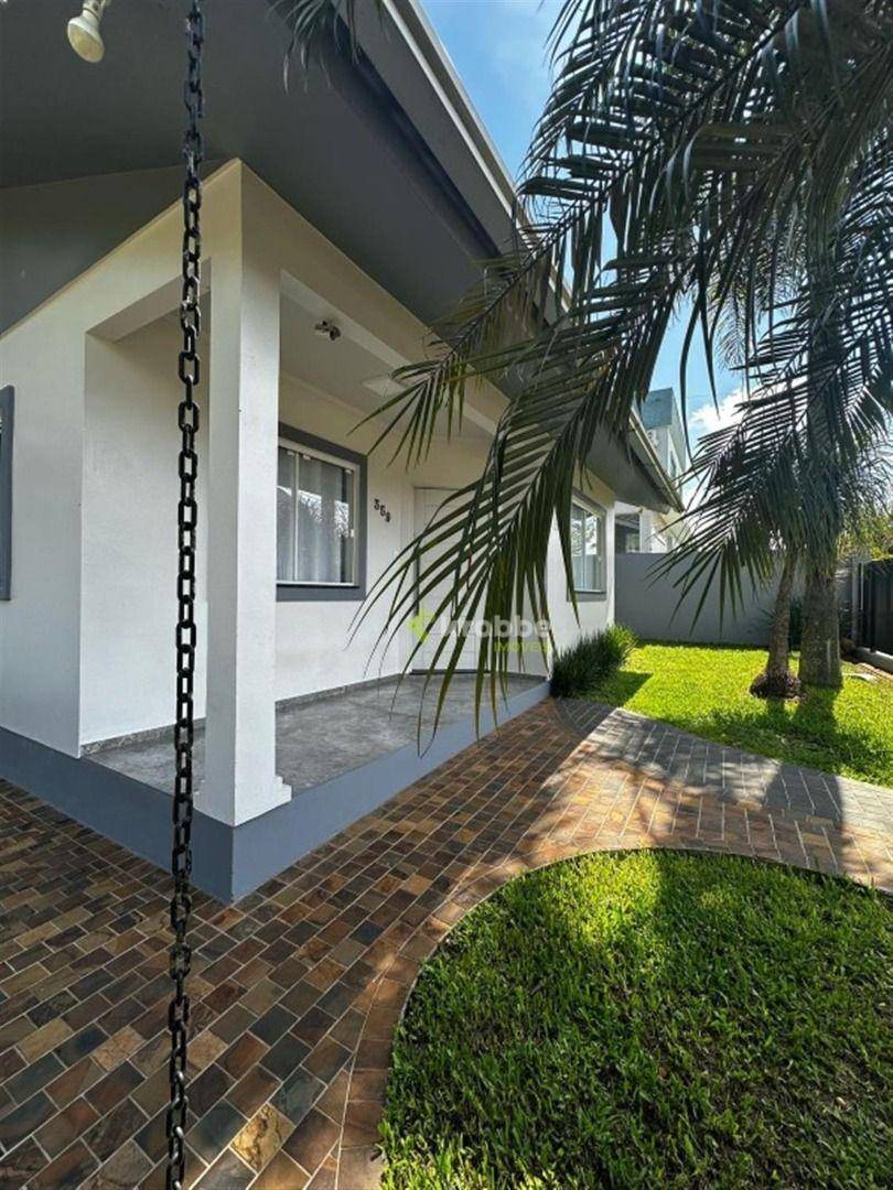 Casa, 4 quartos, 210 m² - Foto 1