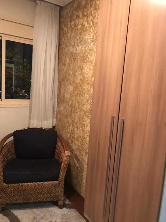 Apartamento à venda com 4 quartos, 182m² - Foto 13