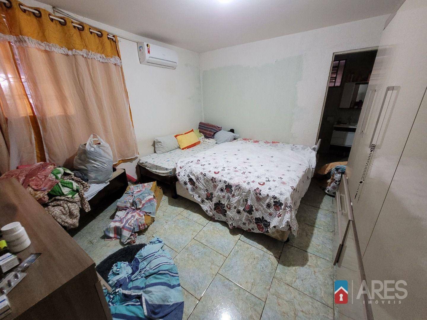 Casa à venda com 5 quartos, 296m² - Foto 5