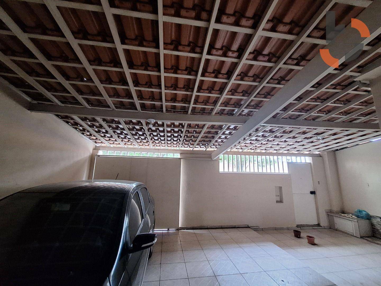 Casa à venda com 3 quartos, 197m² - Foto 13