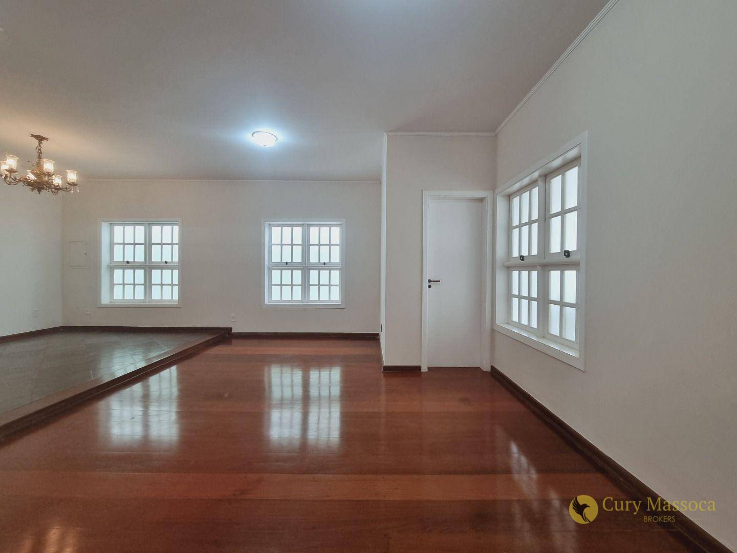 Casa de Condomínio à venda e aluguel com 4 quartos, 310m² - Foto 4