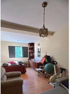 Sobrado à venda com 4 quartos, 540m² - Foto 1