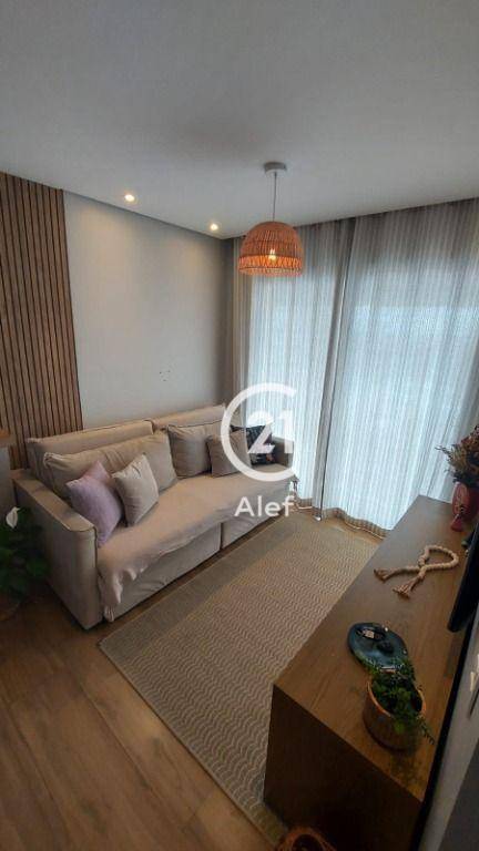 Apartamento à venda com 2 quartos, 62m² - Foto 3