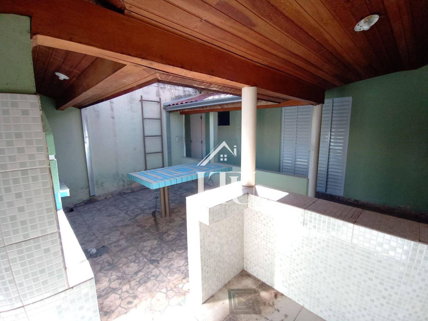 Casa à venda com 3 quartos, 97m² - Foto 35