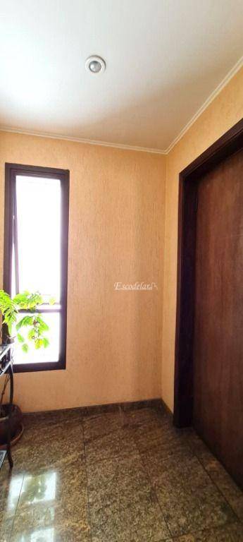 Apartamento à venda com 3 quartos, 170m² - Foto 10