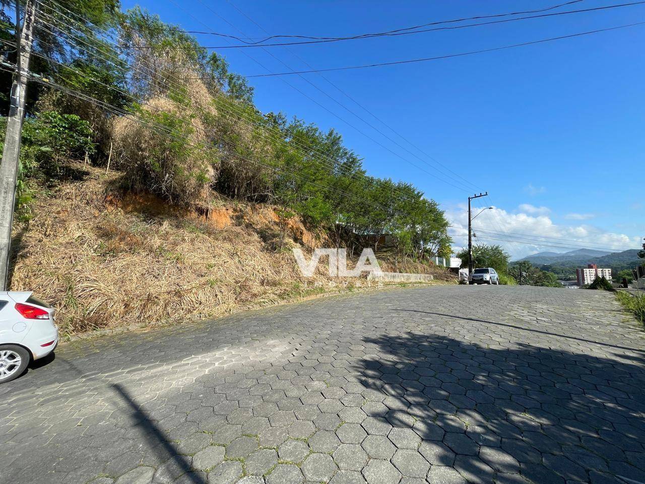 Terreno, 1691 m² - Foto 2