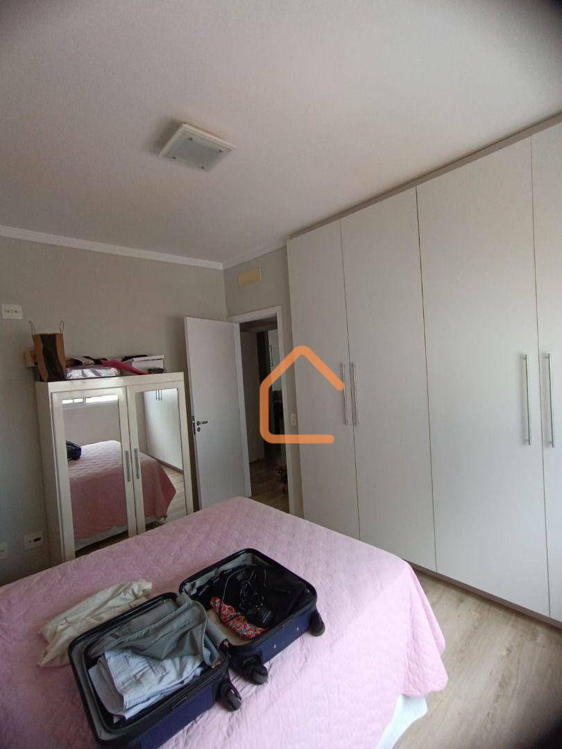 Apartamento à venda com 3 quartos, 157m² - Foto 19