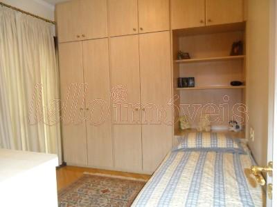 Apartamento à venda com 3 quartos, 245m² - Foto 10