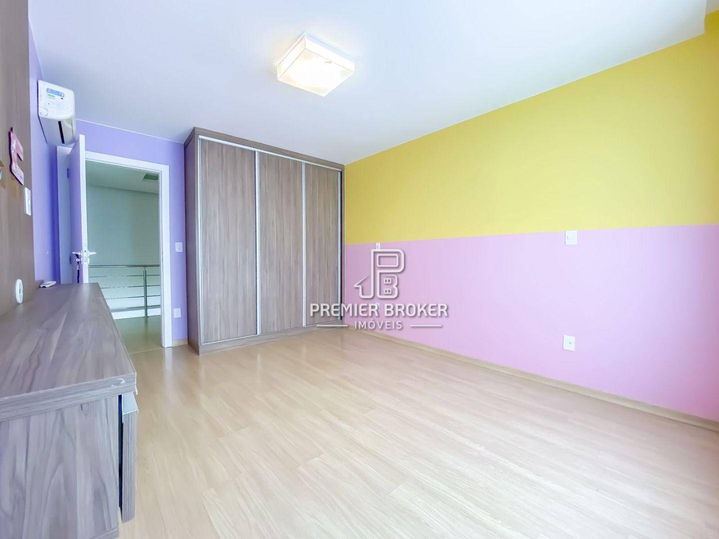 Casa de Condomínio à venda com 4 quartos, 320m² - Foto 15