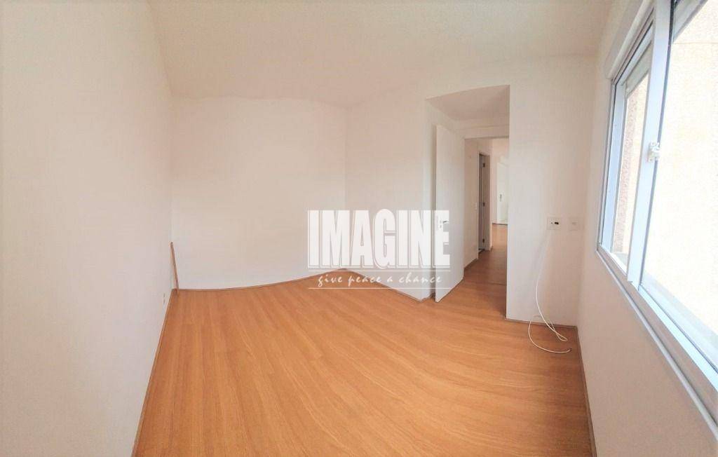 Apartamento à venda com 2 quartos, 43m² - Foto 12