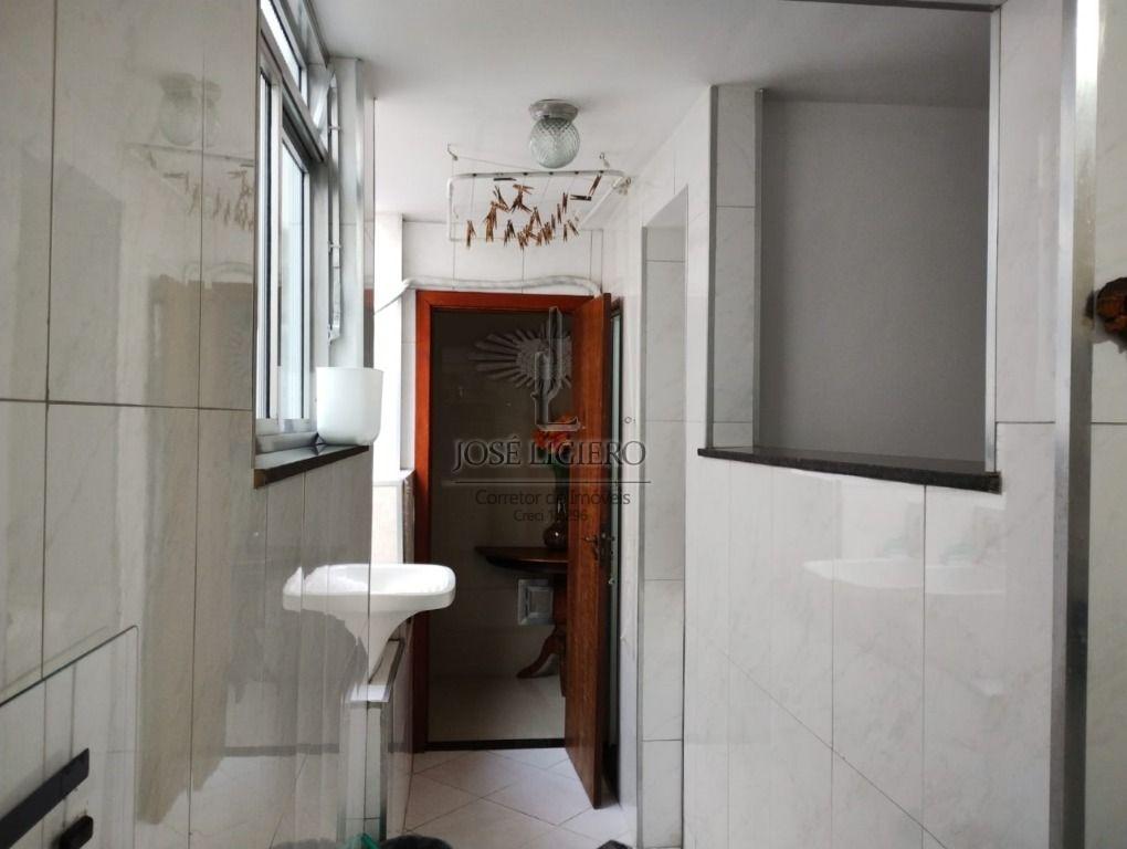 Apartamento à venda com 2 quartos, 88m² - Foto 24