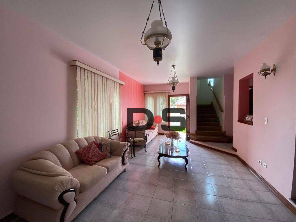 Sobrado à venda com 3 quartos, 185m² - Foto 2