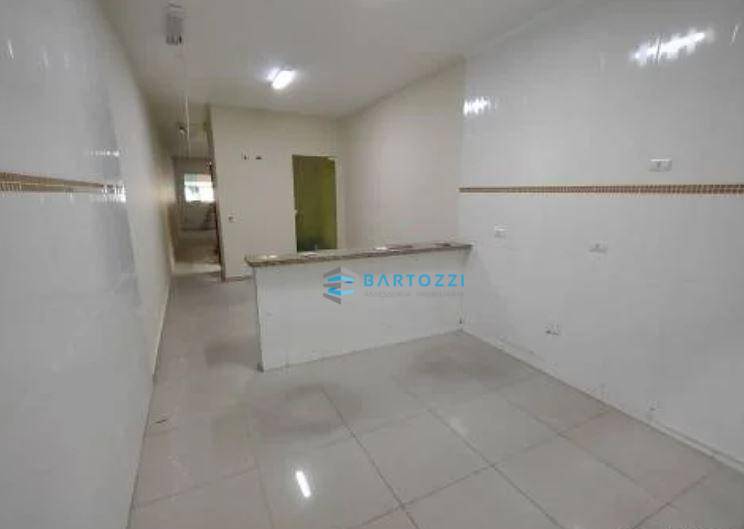 Sobrado à venda e aluguel com 3 quartos, 200m² - Foto 10